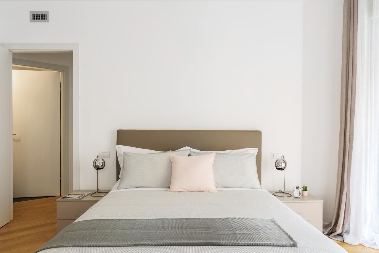 Joivy Sunny 1-Bed Flat With Balcony Apartment Milan Exterior photo